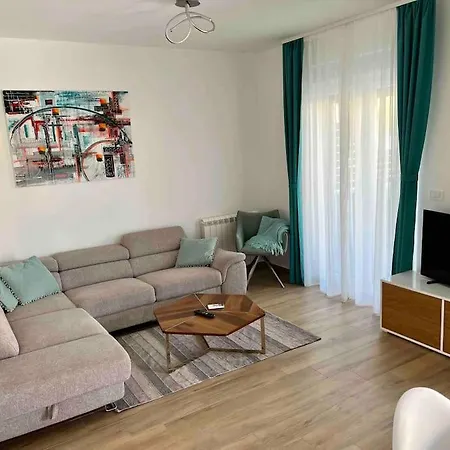 Willa “punkt” Pula