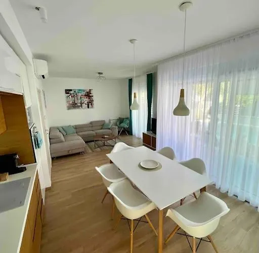 “punkt” וילה *